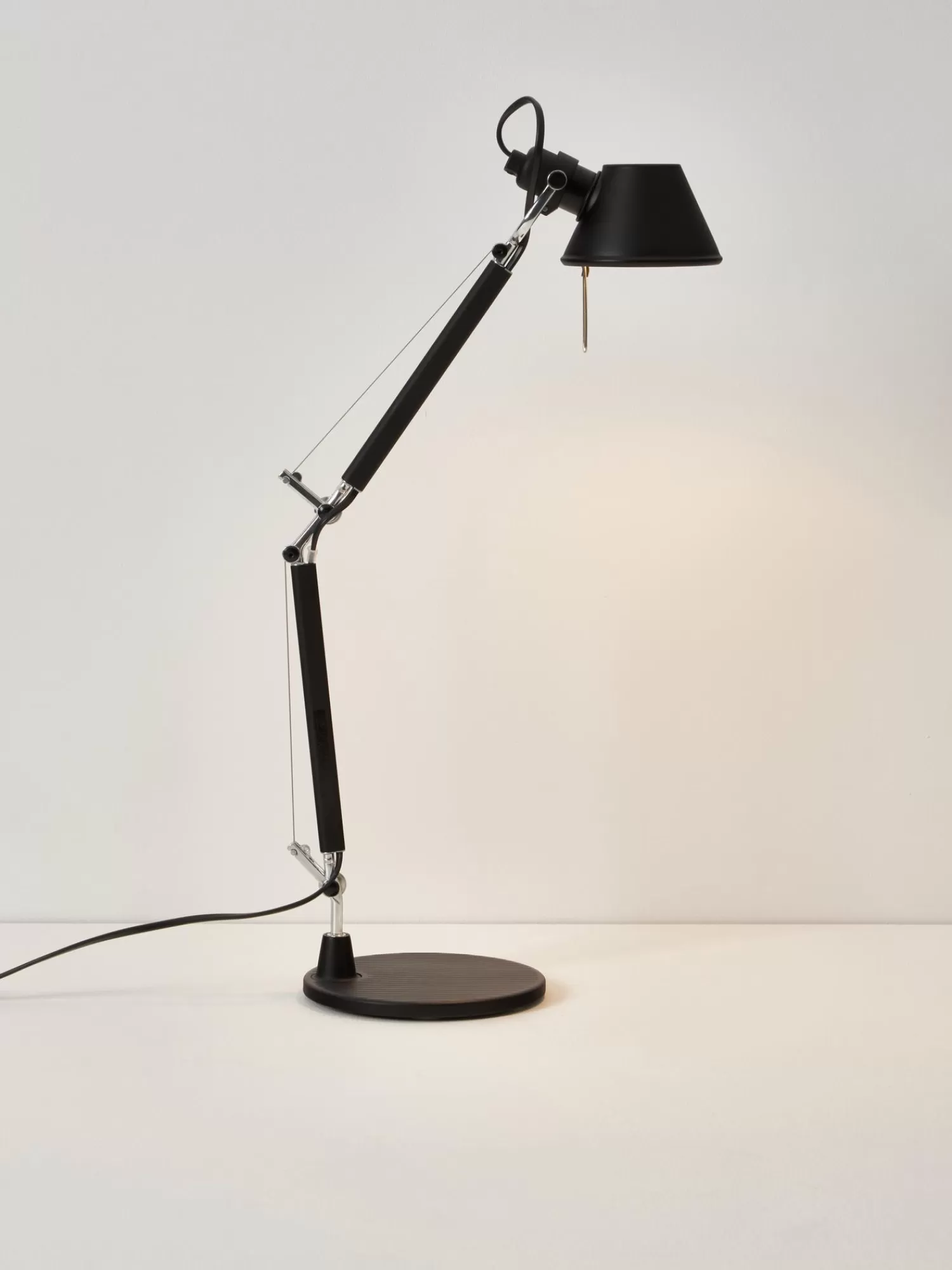 Cheap Lampa Biurkowa Tolomeo Micro Lampki Na Biurko